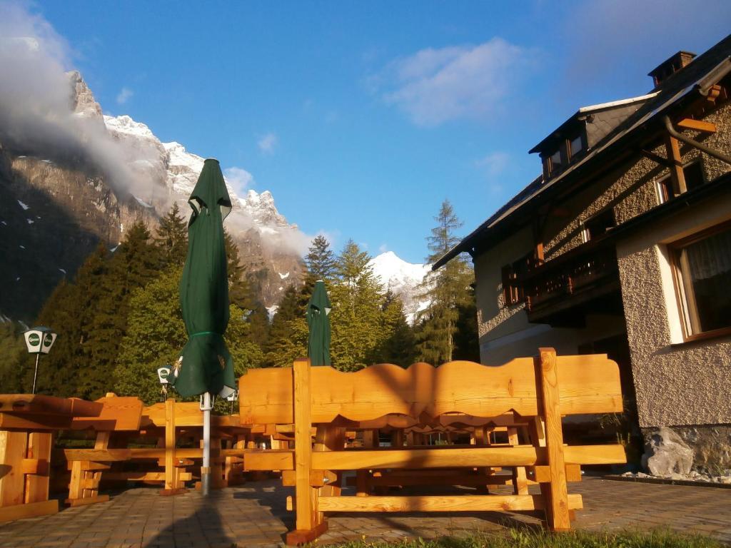 Hôtel Gasthof Untere Valentinalm à Plöcken Extérieur photo